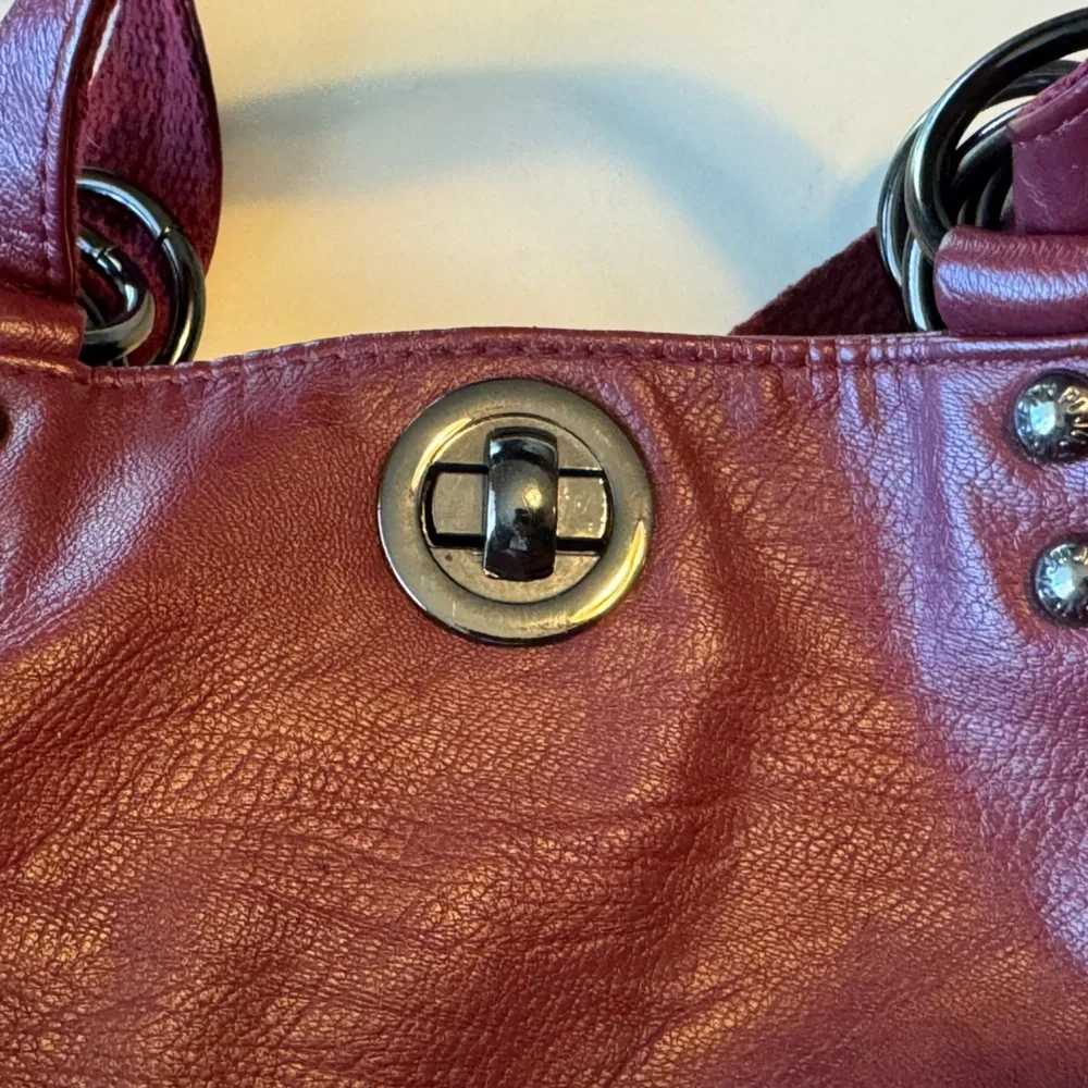 Nice Maroon Burgundy Backpack / Shoulder Bag Hobo Women’s Purse MINTY